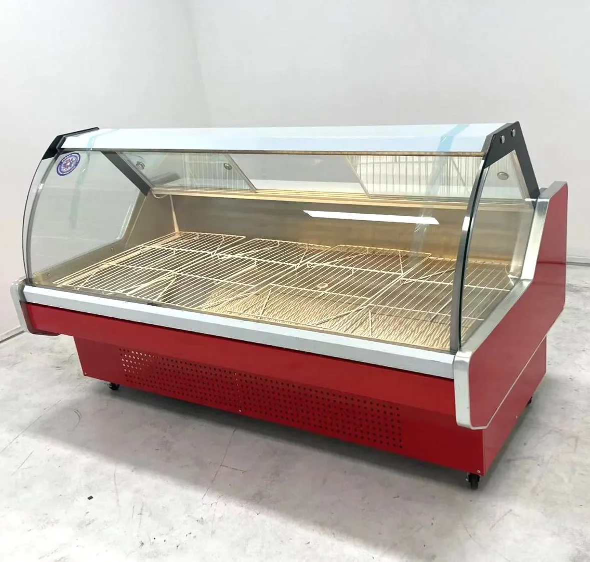 # ガラス扉付きミートディスプレイチラー、デリミートディスプ - Refrigerated Display Case のレビューと価格